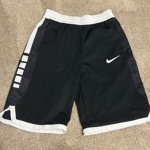 Youth XL Nike Basketball shorts